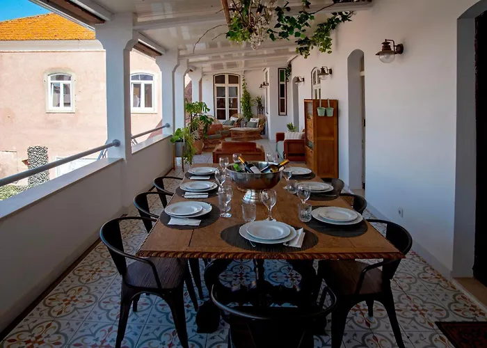 Casa Das Amendoeiras